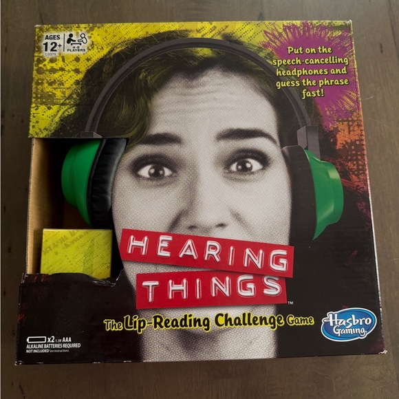 NIB (slight box damage) "Heating Things" Card Game - Picture 3 of 9